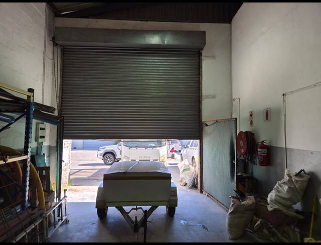 540M² WAREHOUSE TO LET IN SAXENBURG PARK 1